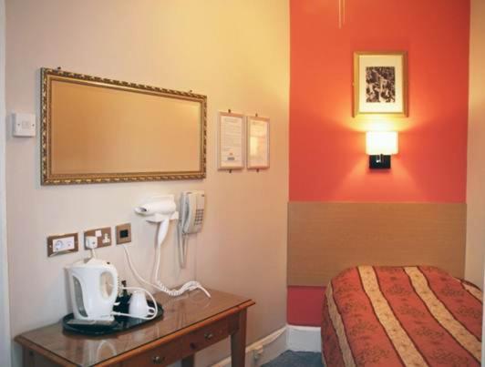 The Grapevine Hotel - Single Ensuite