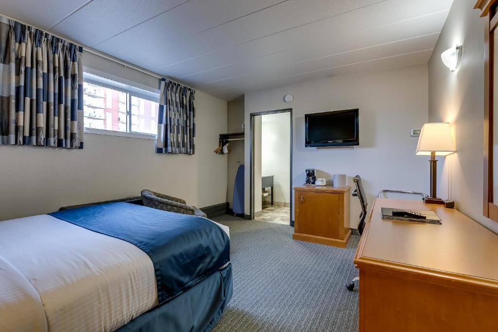 West Wing at Park Town - Resim 24