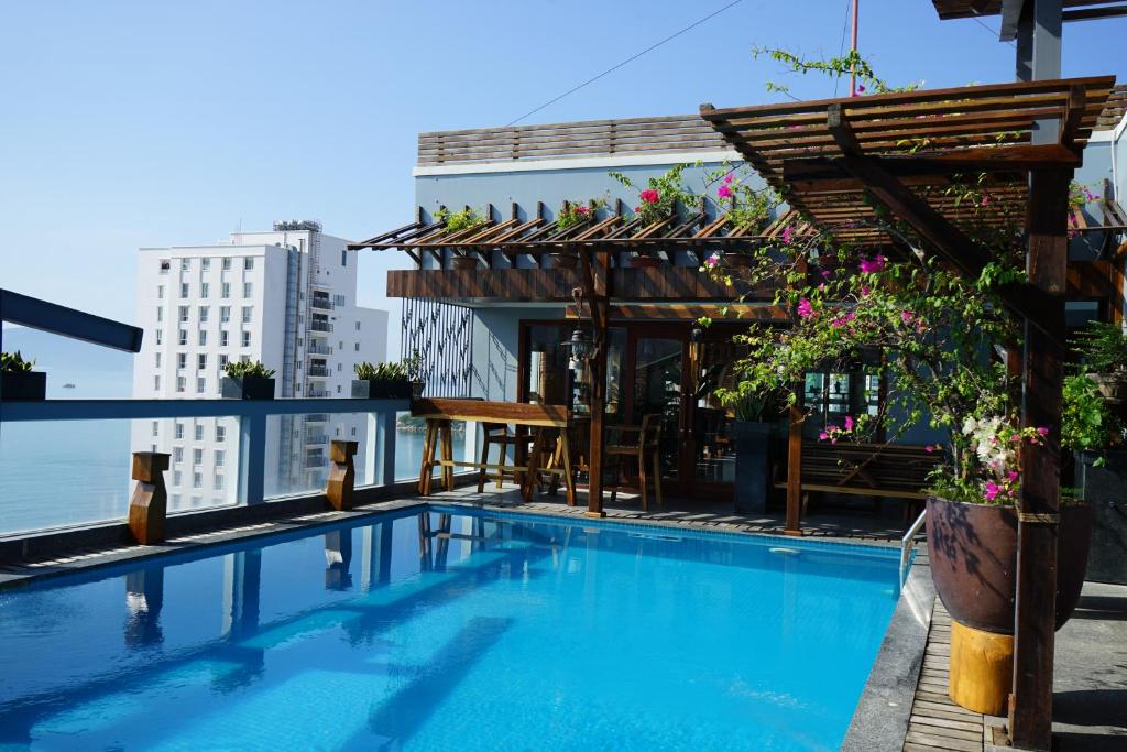 Bazén v ubytování Seasing Boutique Hotel nebo v jeho okolí