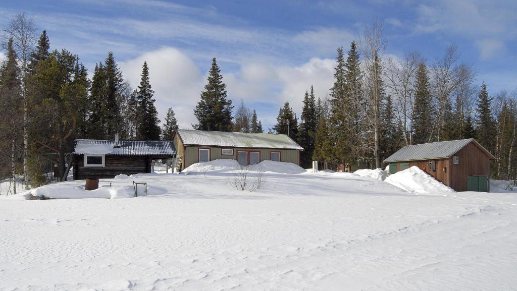 Lakeside House in Lapland v zimě