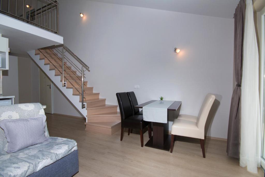 Posedenie v ubytovaní Sea View Apartment Gin Brela