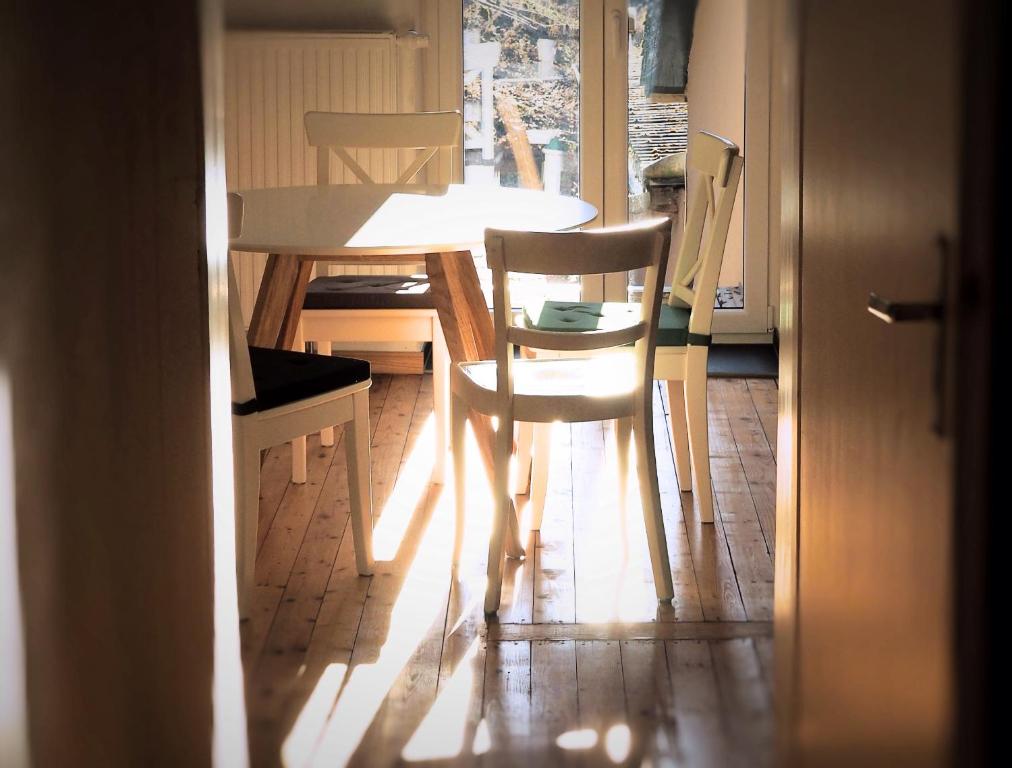 Posezení v ubytování Scherfsmühle am Mühlbach