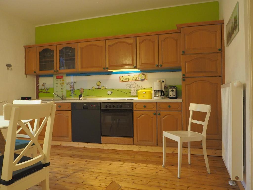 Kuchyň nebo kuchyňský kout v ubytování Scherfsmühle am Mühlbach