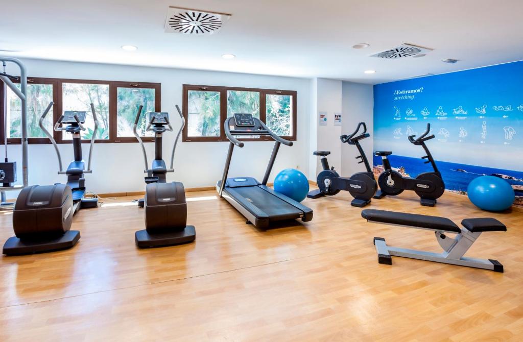 Fitness centrum a/nebo fitness zařízení v ubytování Barceló Cabo de Gata