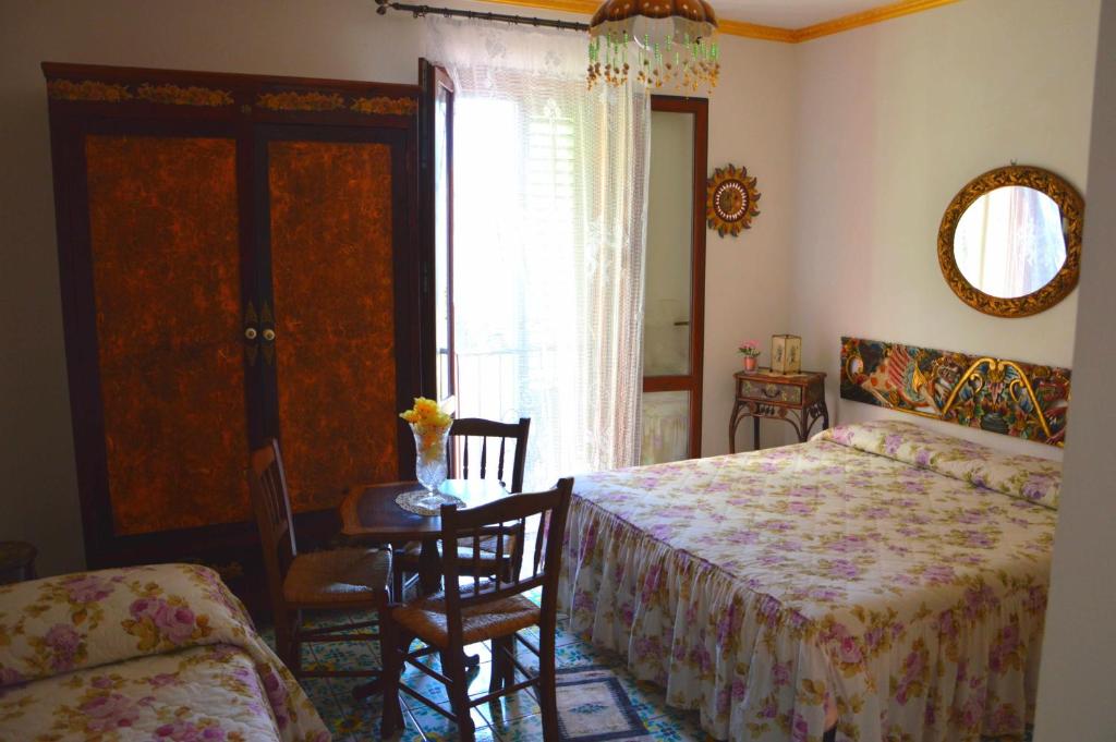 Affittacamere Al Gattopardo Favignana - Dreibettzimmer