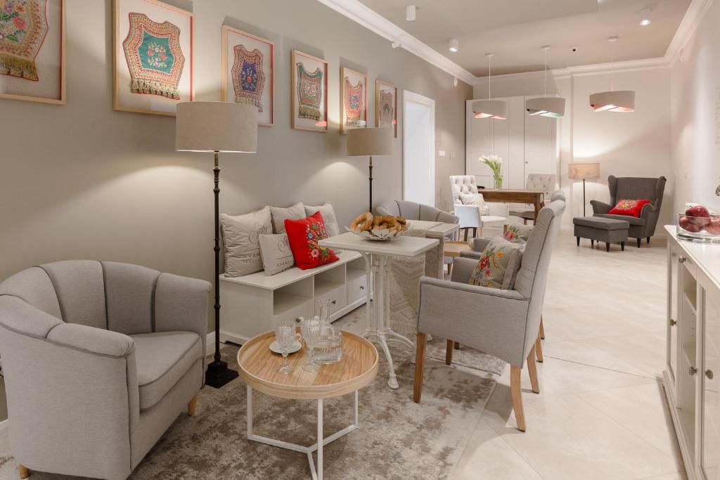 AVANTI Home - Resim 15