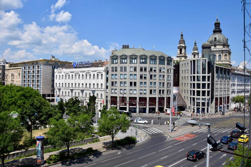 Výhľad na mesto Budapešť alebo výhľad na mesto priamo z apartmánu