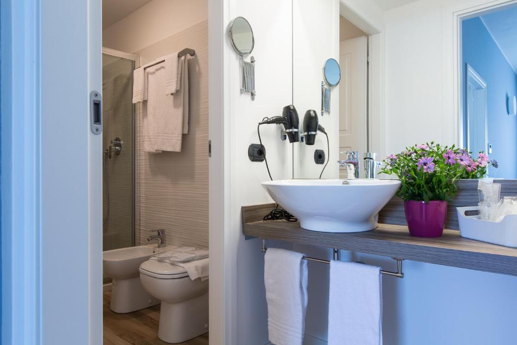 Aparthotel Isola - Resim 25