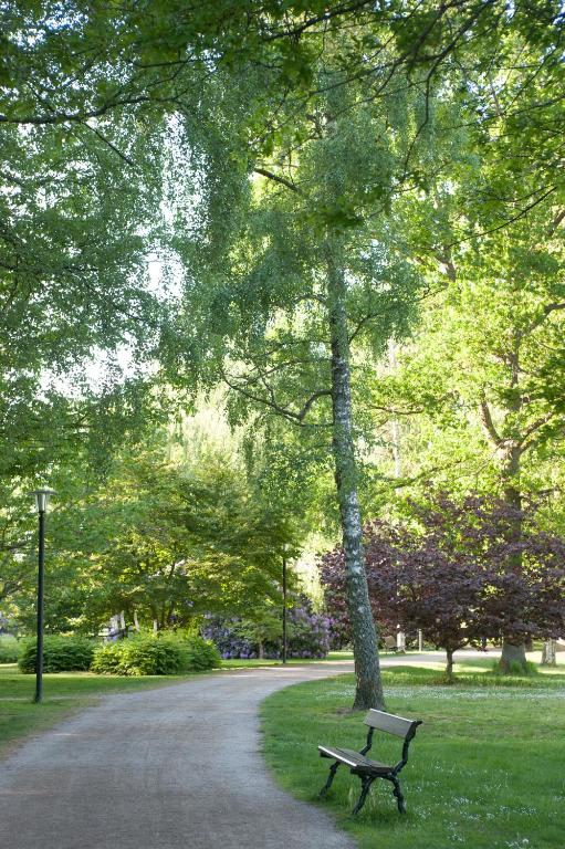 Zahrada ubytování Ronneby Brunnspark Vandrarhem och B&B