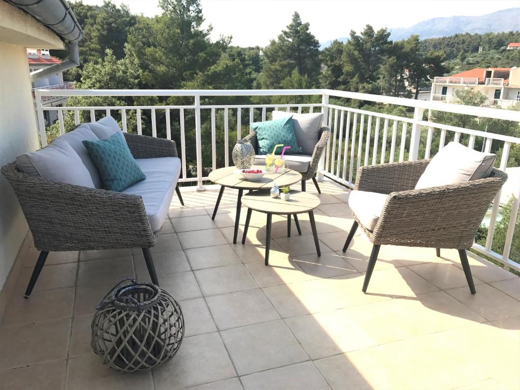 Un balc&oacute;n o terraza en Apartmani Fortuna