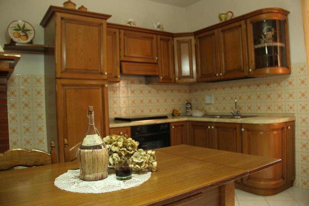 Kuchyňa alebo kuchynka v ubytovaní La Casa dei Nonni