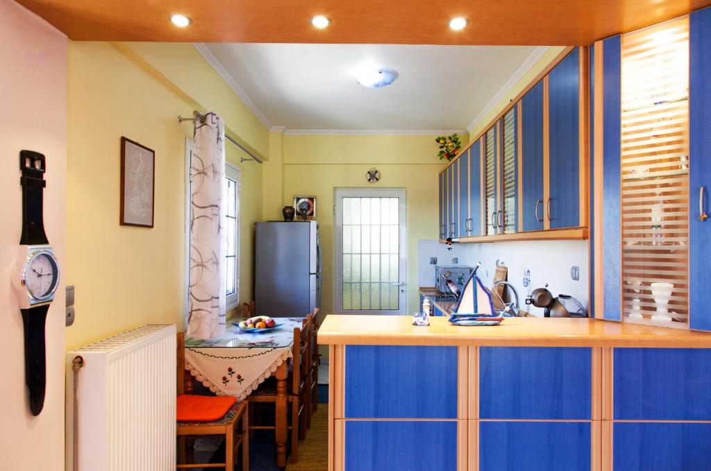 Kuchyň nebo kuchyňský kout v ubytování Zois' House