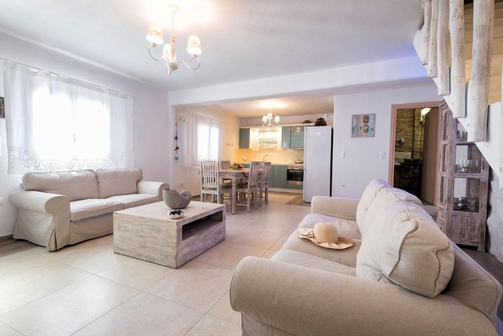 Posedenie v ubytovaní Crystal Villa I