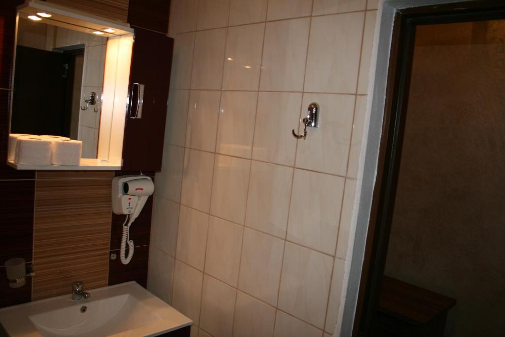 Koupelna v ubytování Hotel Hyperion