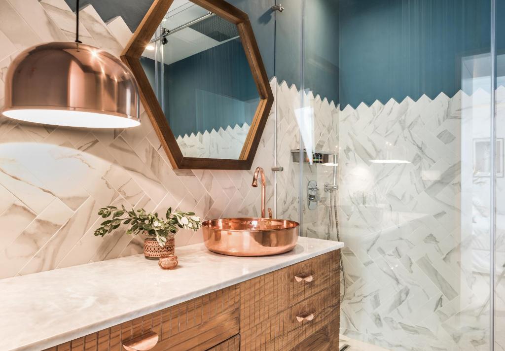 Nyx Chic Manor - Resim 12