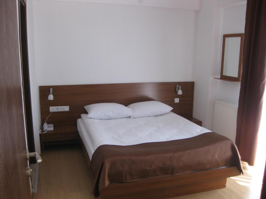 Villa Bagci Hotel - Tweepersoonskamer Met Balkon En Uitzicht Op Zee