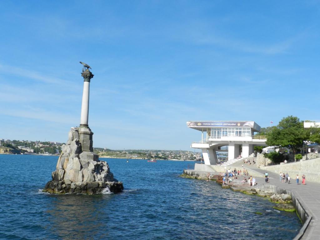 Вариант севастополь. Севастополь 2022. Античный проспект 4 севастополь. 2. Севастополь стандартные дома.