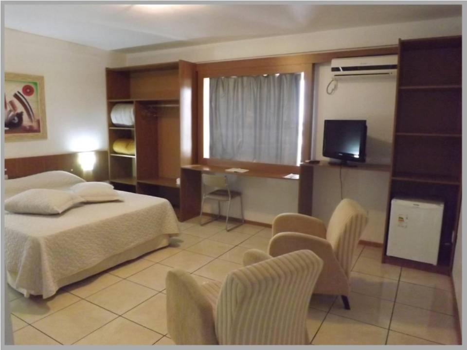 Cometa Plaza Hotel - Large Double Room