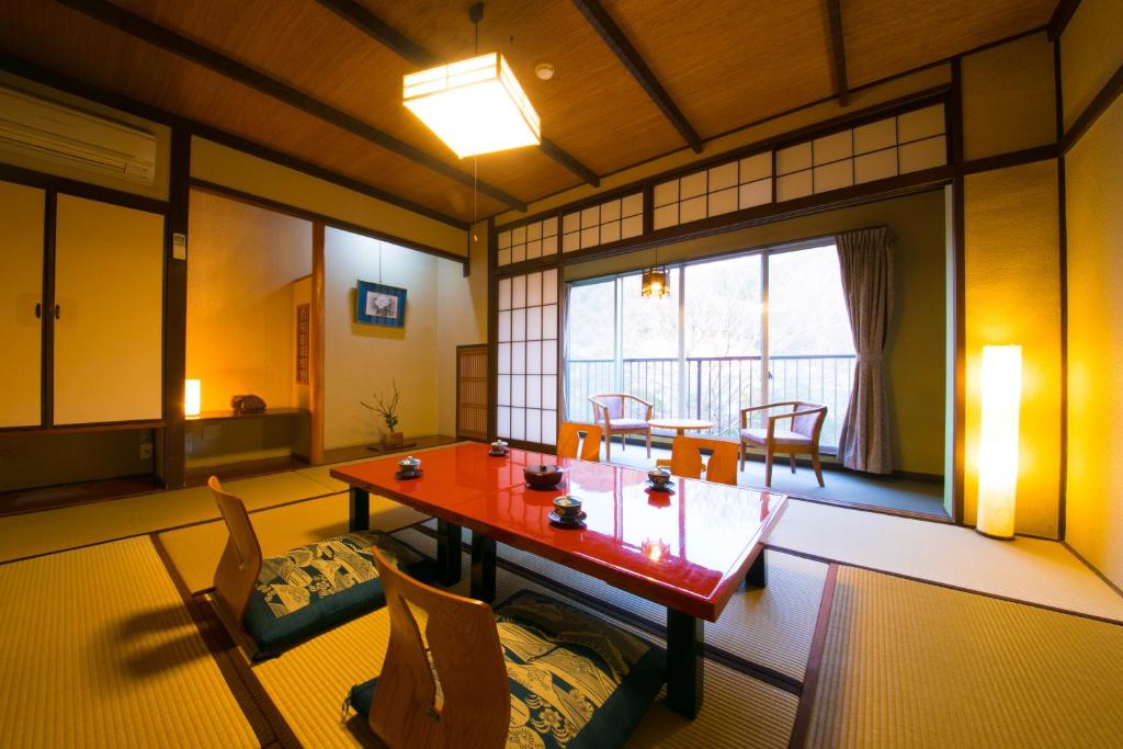 Posezení v ubytování Ryokan Seishounagon