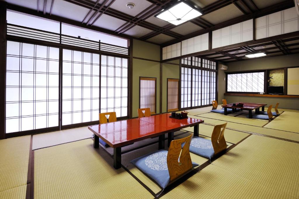Posezení v ubytování Ryokan Seishounagon