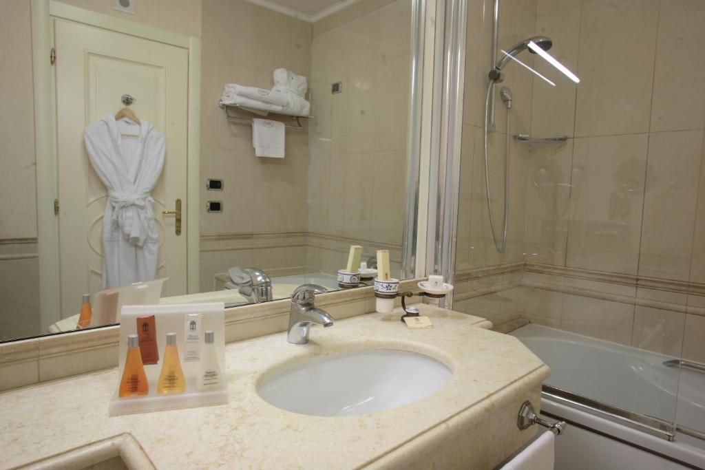 Palazzo Alabardieri - Resim 28