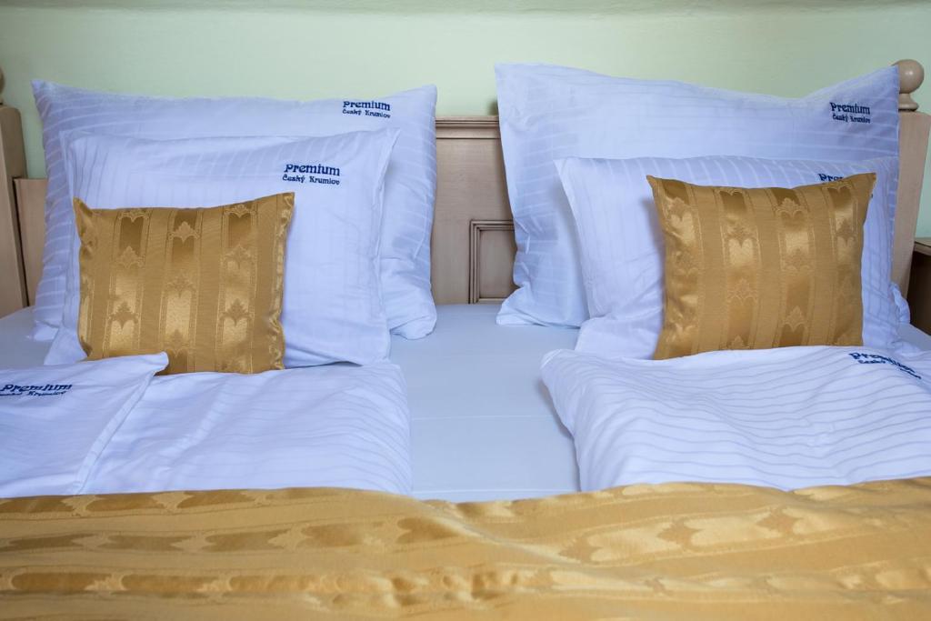 Postel nebo postele na pokoji v ubytování Pension PREMIUM