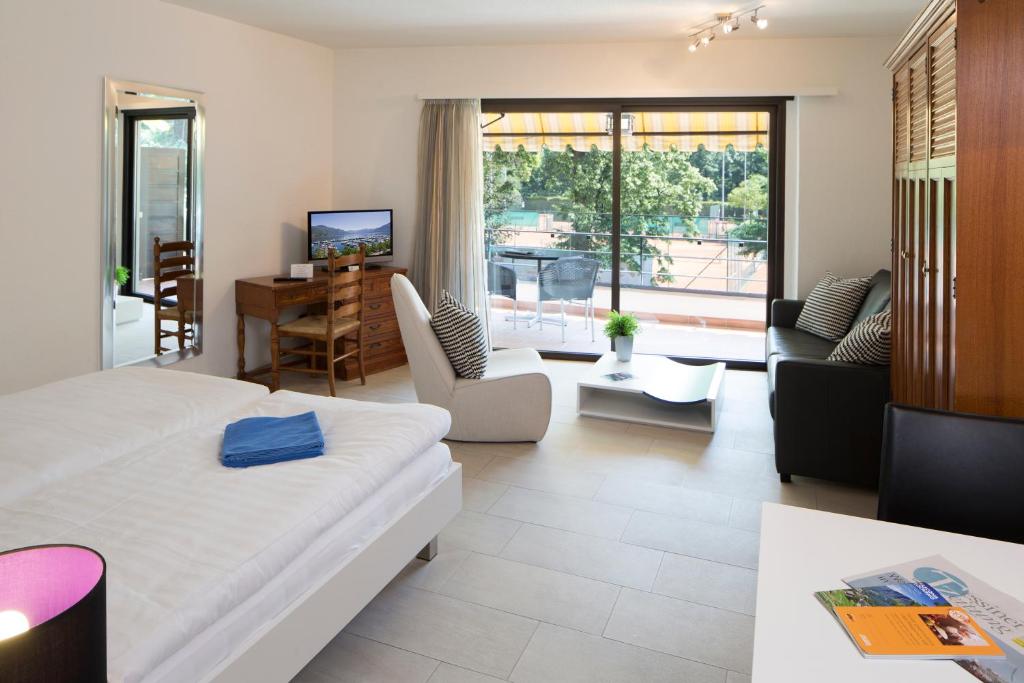 
Superior Family Room
