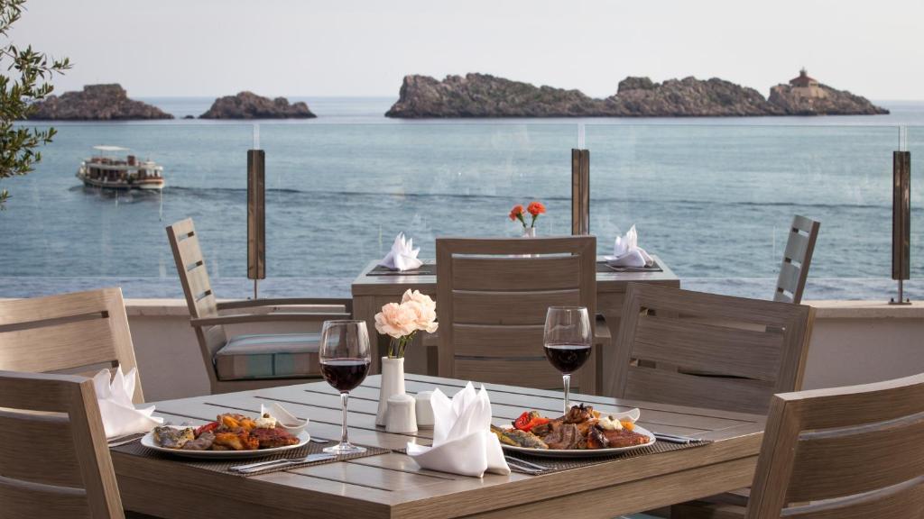 Royal Ariston Hotel - Resim 25