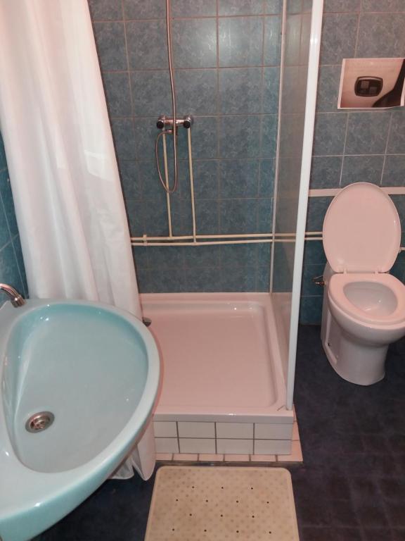 Koupelna v ubytování Hostel Pension Tivoli