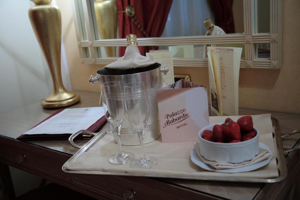 Palazzo Alabardieri - Resim 16