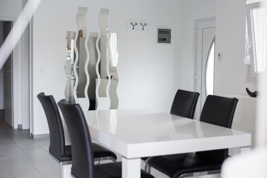 Fotografie z fotogalerie ubytování Apartments Niko v destinaci Zaton
