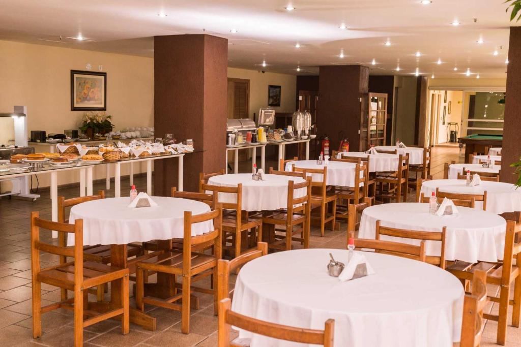  Stratus Vila Hotel