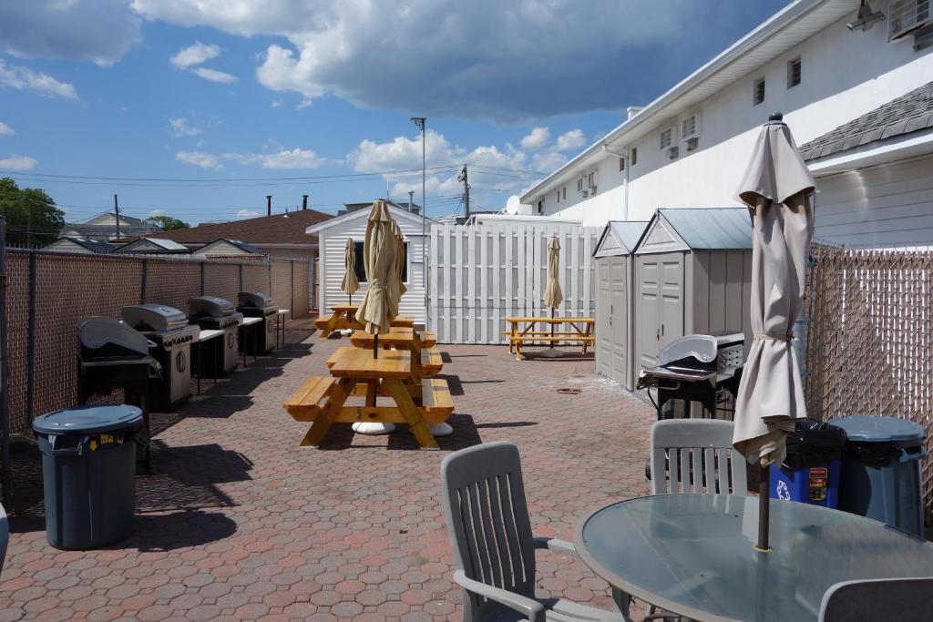 Fotografie z fotogalerie ubytování The Amethyst Beach Motel v destinaci Point Pleasant Beach