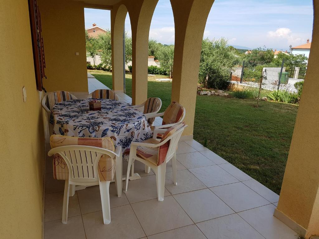 Un balcon sau o terasă la Apartment Barba
