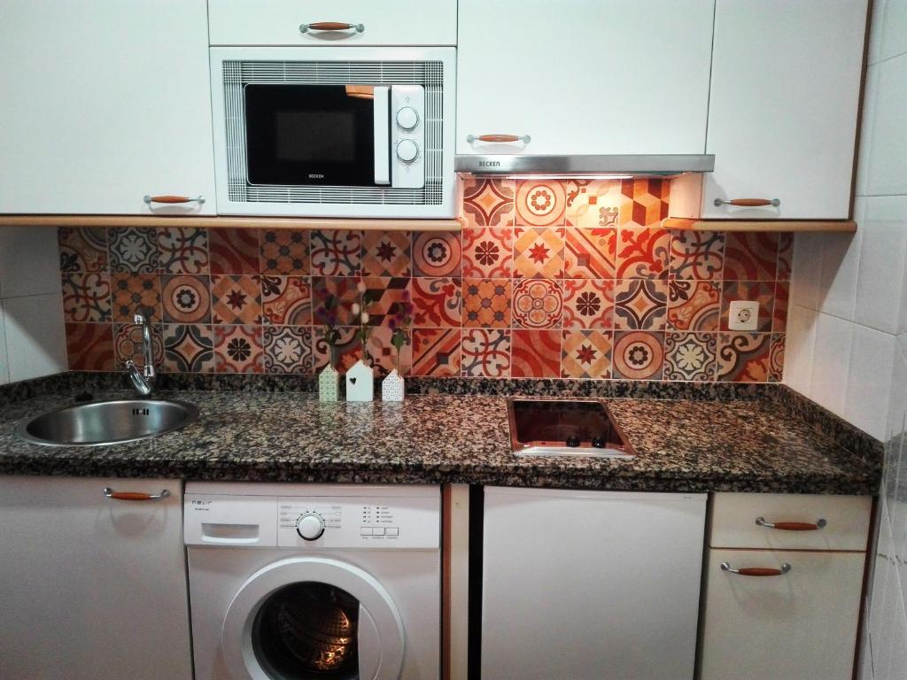 Apartamentos River Santander - Apartamento Médio 3 Adultos