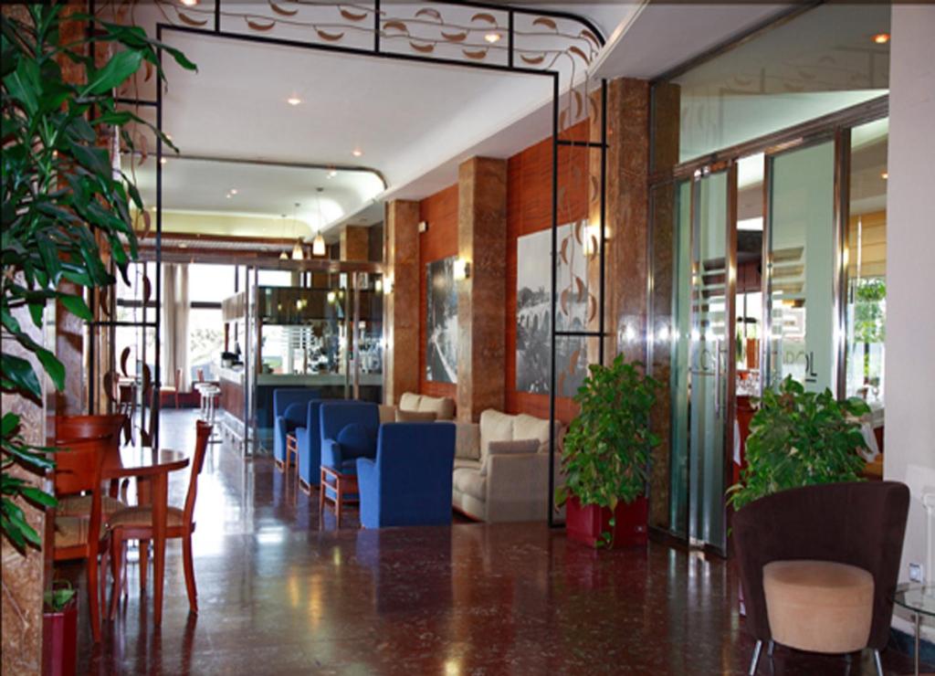 Posezení v ubytování Hotel Cosmopol