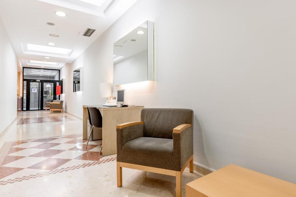 Posezení v ubytování Aparthotel Exe Campus San Mamés