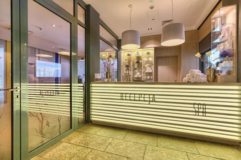 Lobby alebo recepcia v ubytovaní Hanza Pałac Wellness & SPA