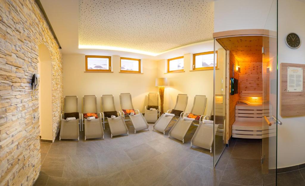 Posezení v ubytování Hotel Vierjahreszeiten