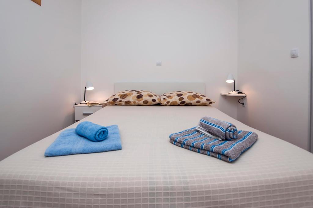 Apartments Roko - 11