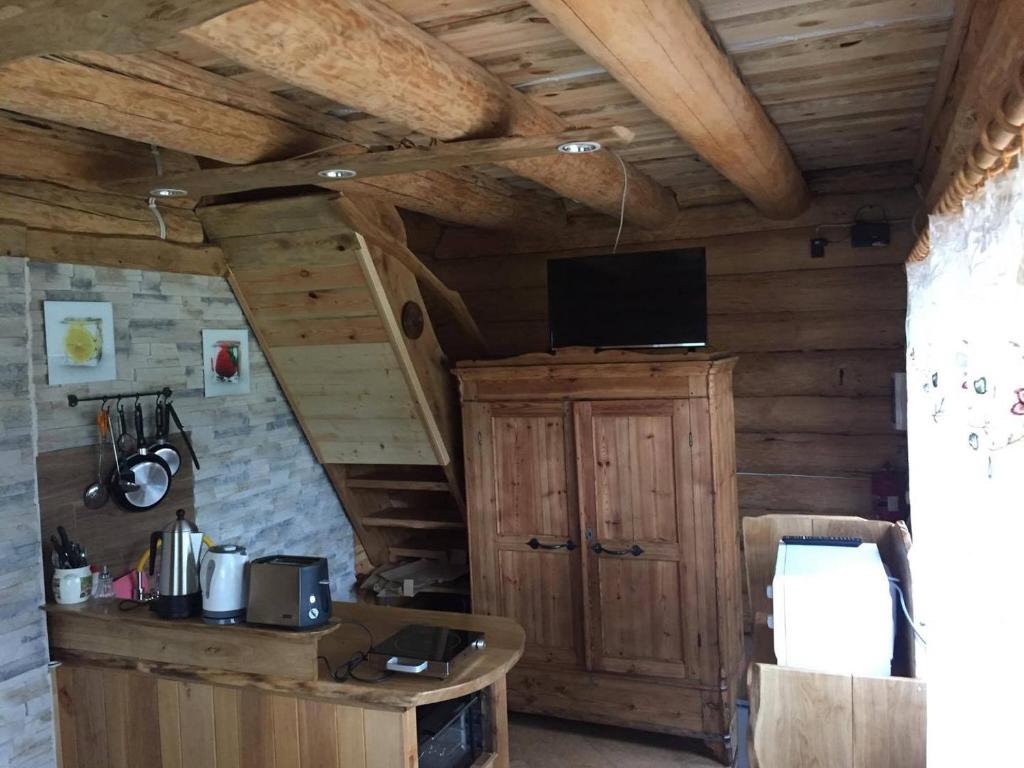 Kuchyň nebo kuchyňský kout v ubytování Ala-Laugu Holiday Home