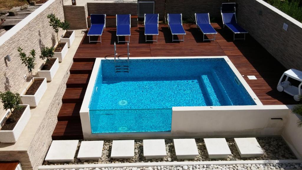 The swimming pool at or close to B&B Il Sole