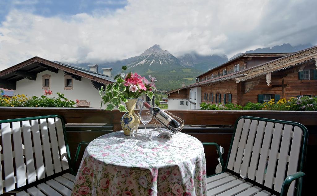 Ski-to-door Apartments Ellmau im Sternhof - Wohnung Mit 1 Balkon