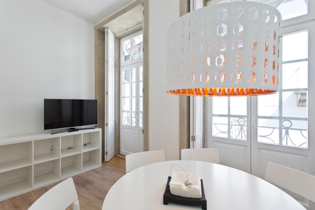 RVA - Clerigos Apartments - 11