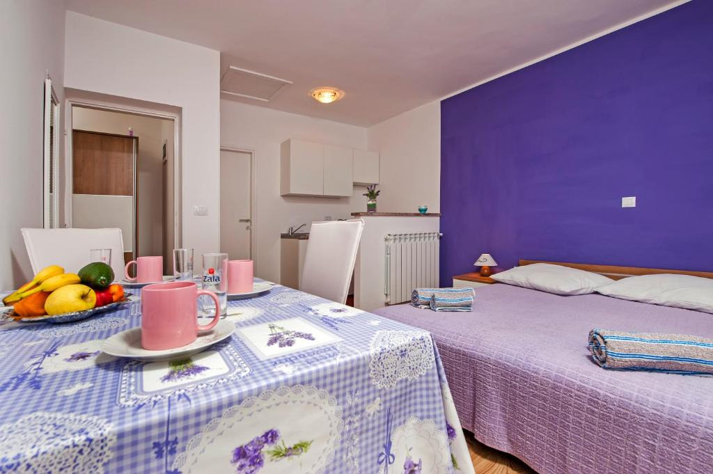 Apartments Roko - Studio Avec Terrasse