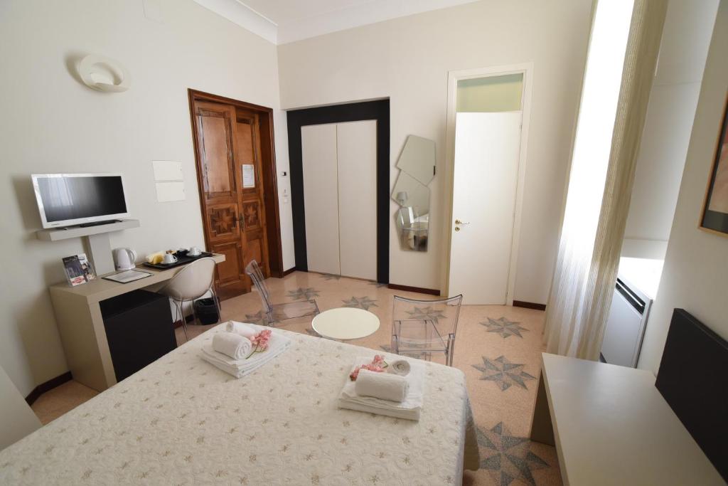 Barone Liberty & Luxury SPA-Boutique Hotel - 9