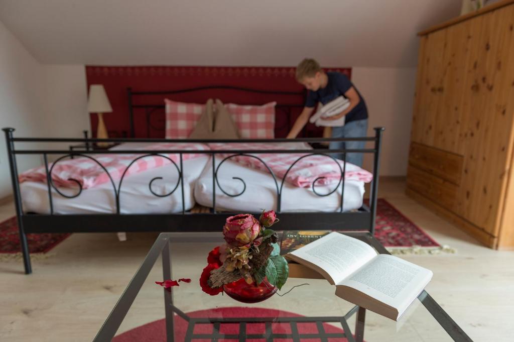 Postel nebo postele na pokoji v ubytování Privatzimmer Haring