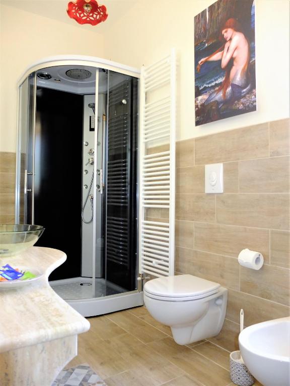 A bathroom at Incanto delle Ninfe