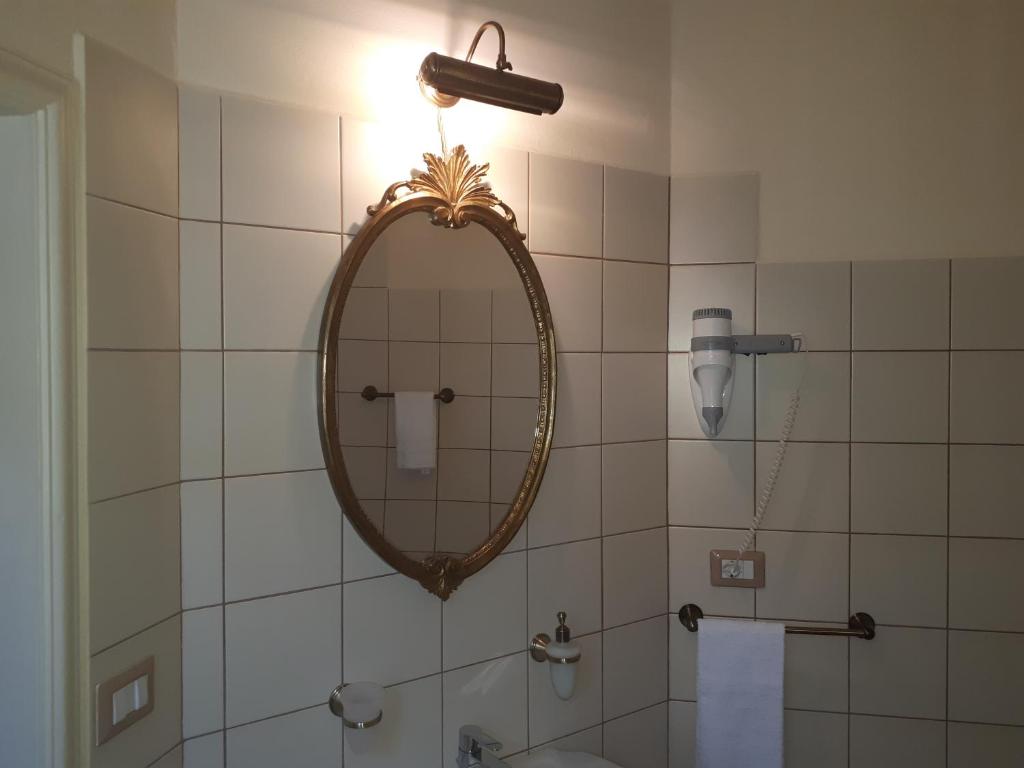 A bathroom at Dolce Rosa ♡ Centro Storico