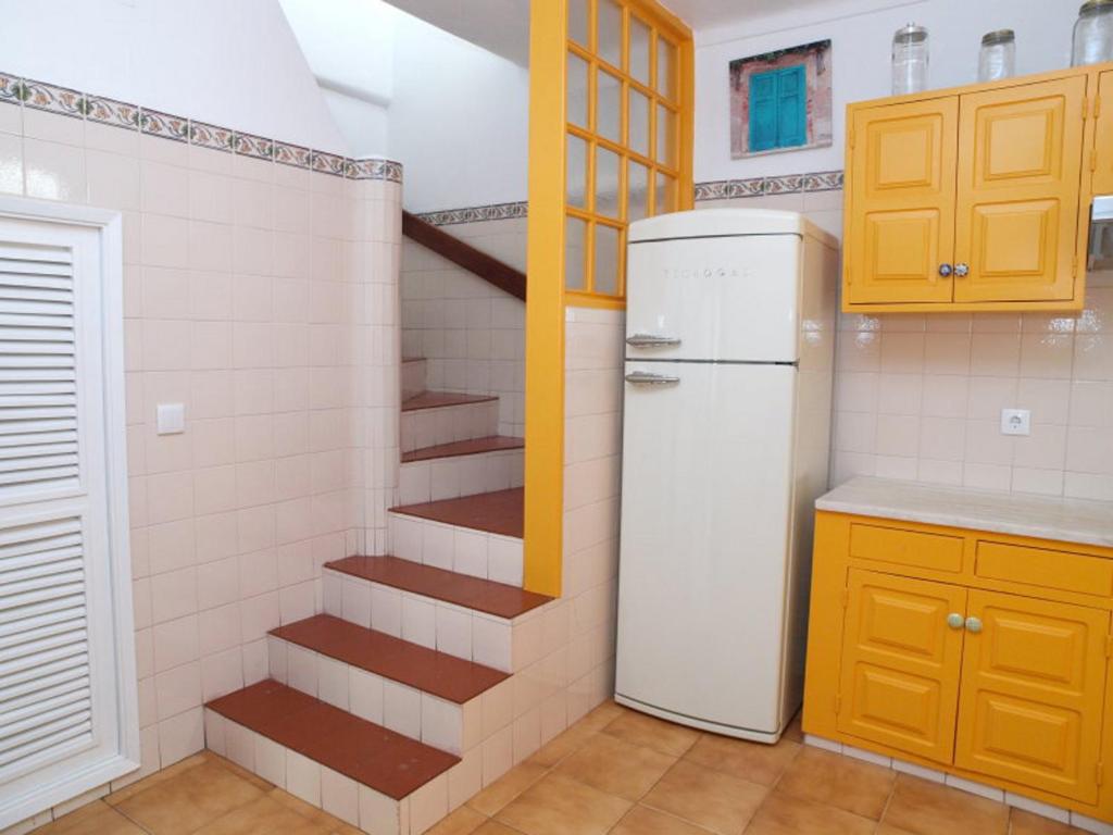 HENRI'S APARTMENTS - City Centre - 17